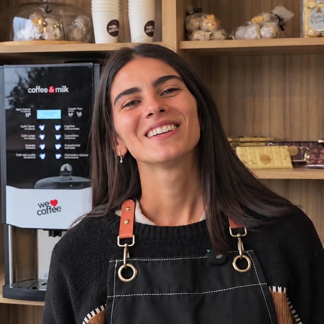Máquina de café Coffee & Milk en El Almacén H, en Cuyaya, Jujuy