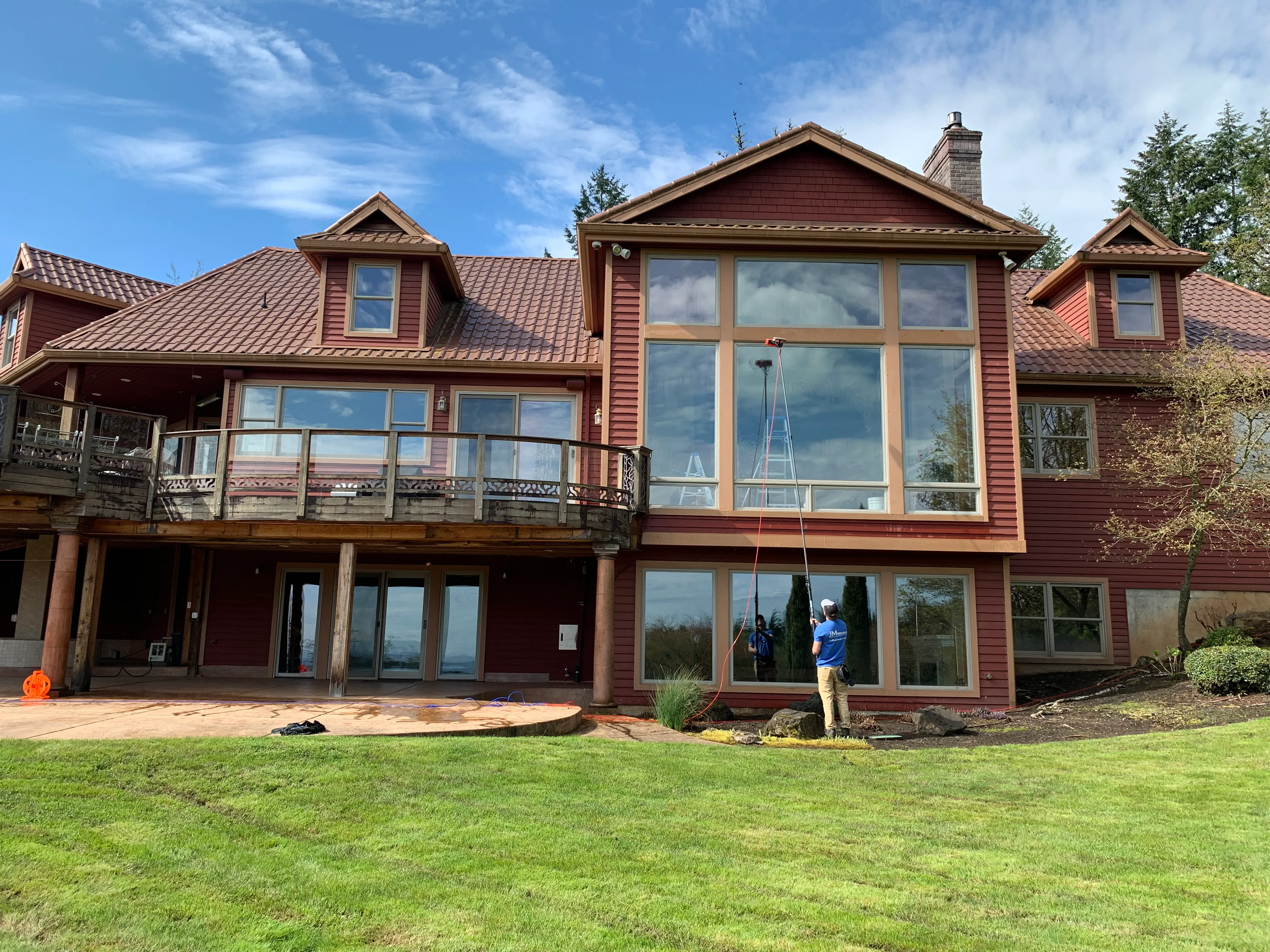 Pure water technology allows for our crews to clean exterior windows four stories from the ground. Our equipment can handle hard water or softer city water with a multi-stage system of filters.