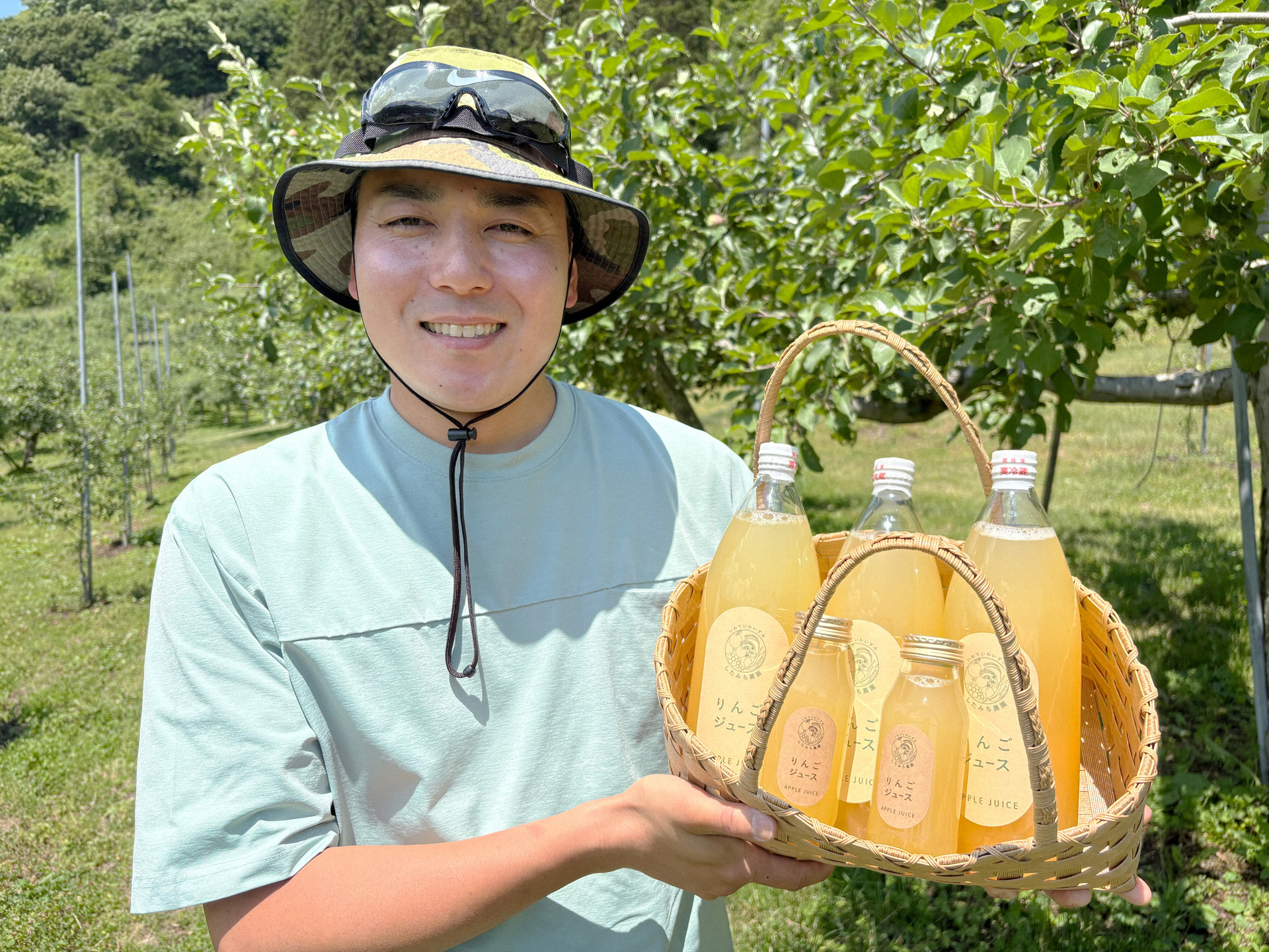 自慢の商品と下道さん