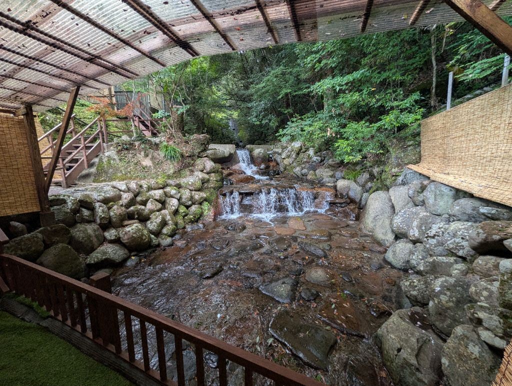 西米良温泉ゆた~とでの川床
