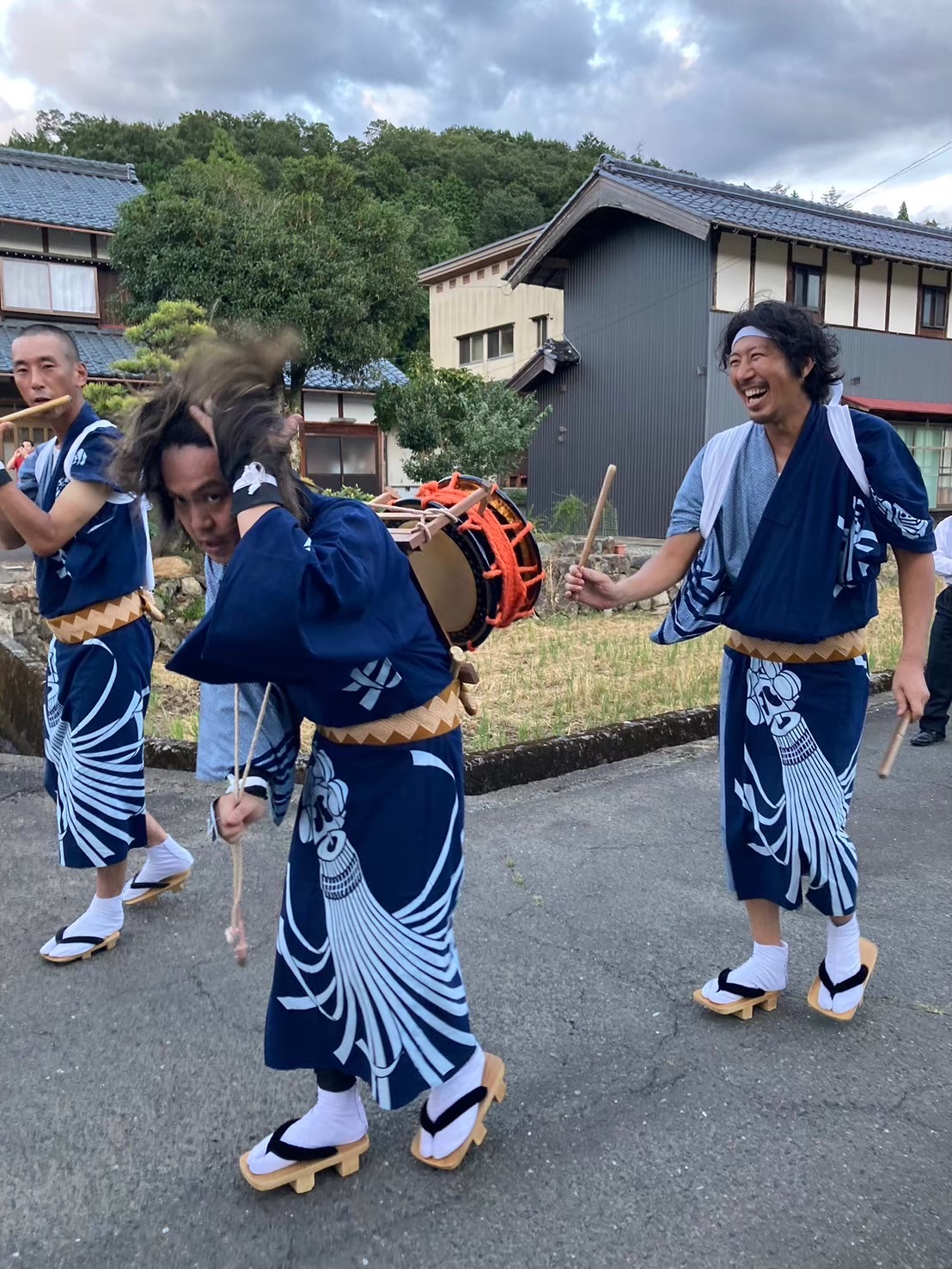 研修では地域のお祭りにも参加