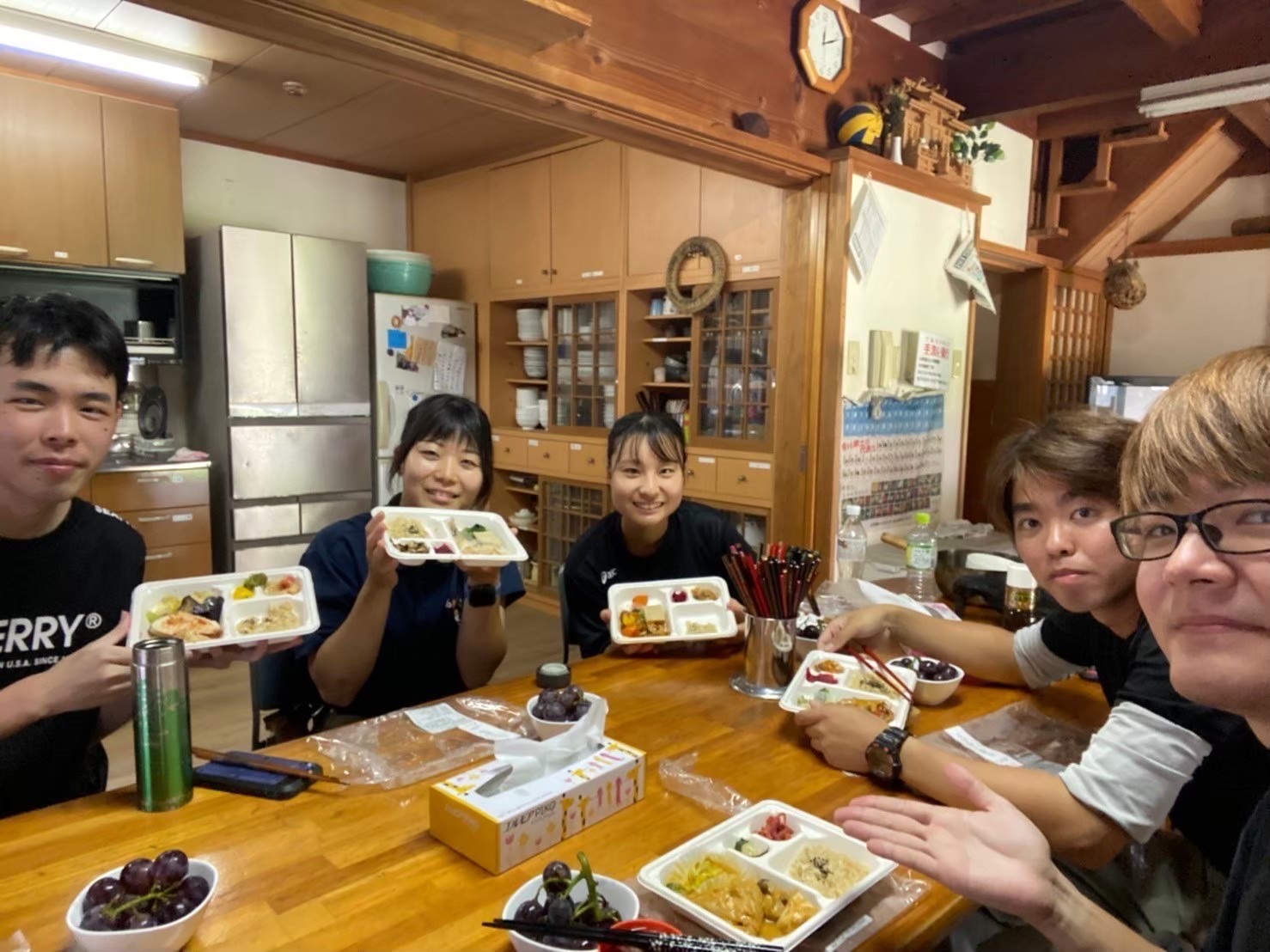 研修生は共同生活を送る