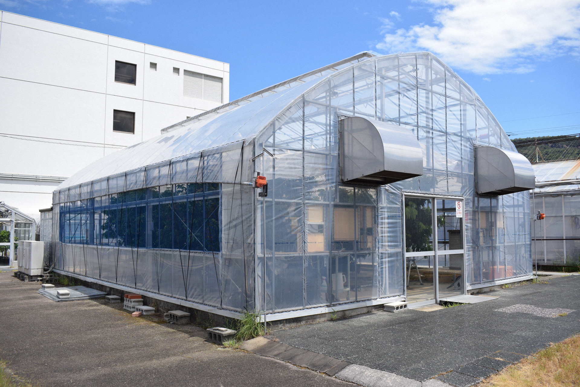 同社の試験用ハウス