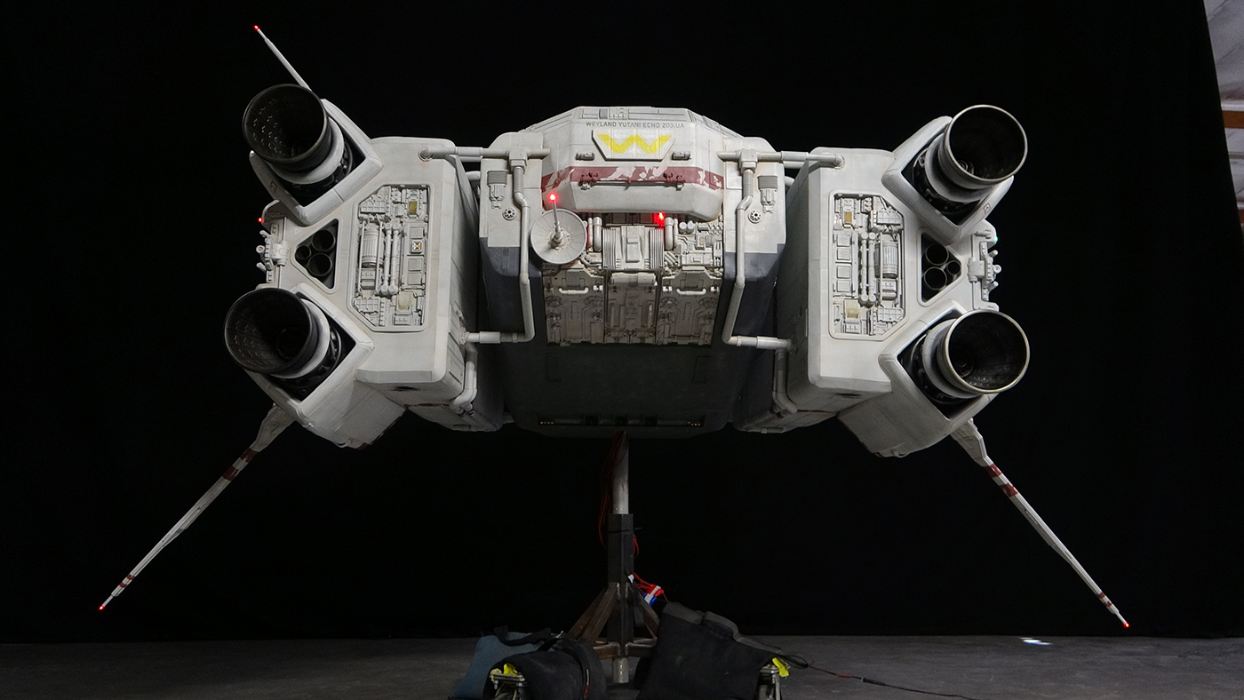A scale miniature of the Echo Probe spaceship from Alien: Romulus, produced by Pro Machina.