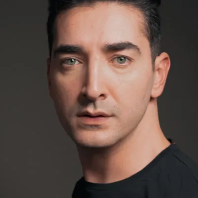 Customer headshot used in testimonial section of BYQ Supply website.