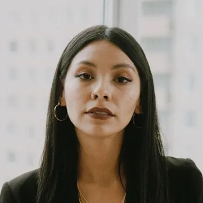 Customer headshot used in testimonial section of BYQ Supply website.