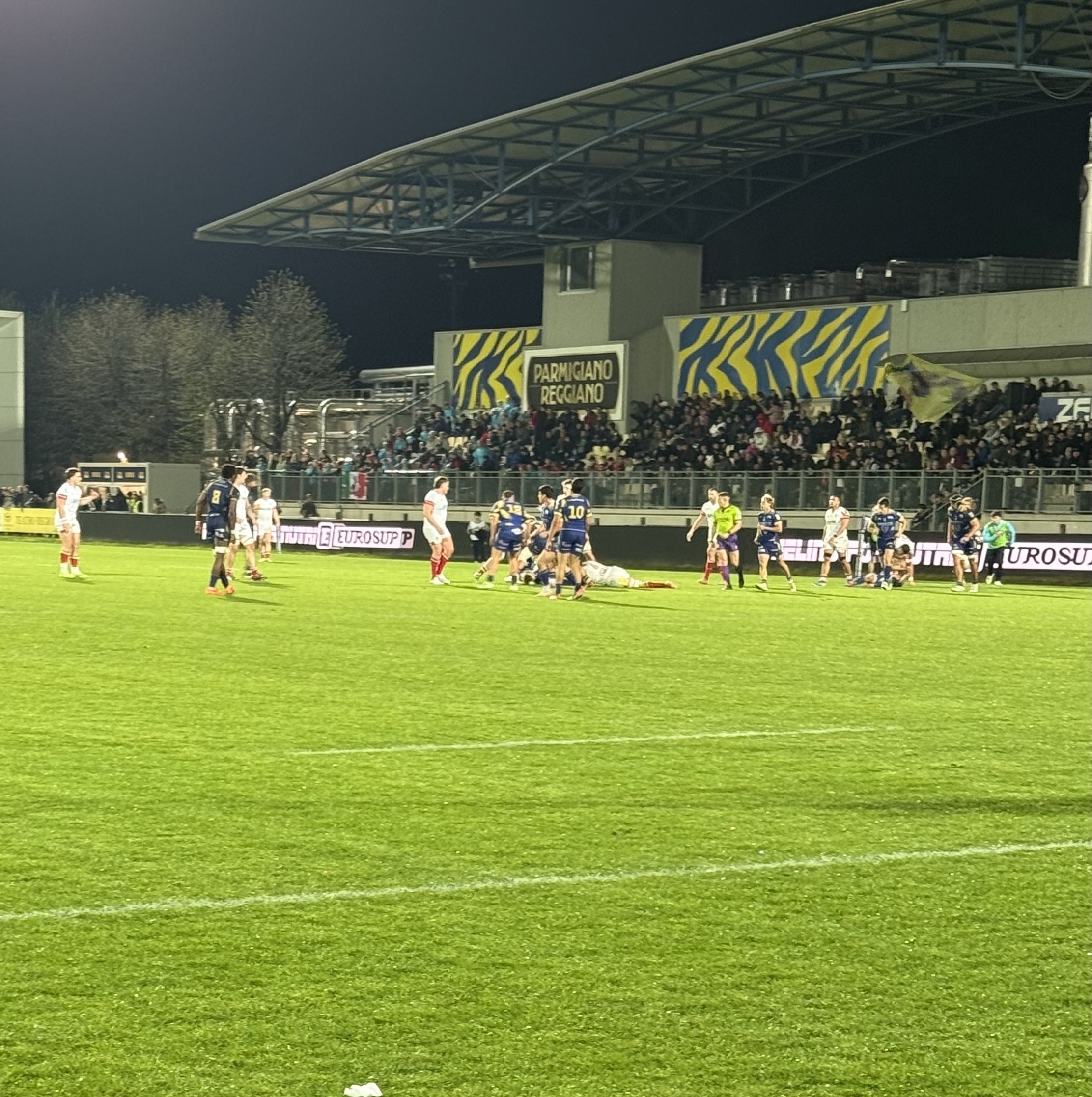 Rugby Pre-Season Training: A Club Player's Guide to Arriving Fit and Ready for Contact