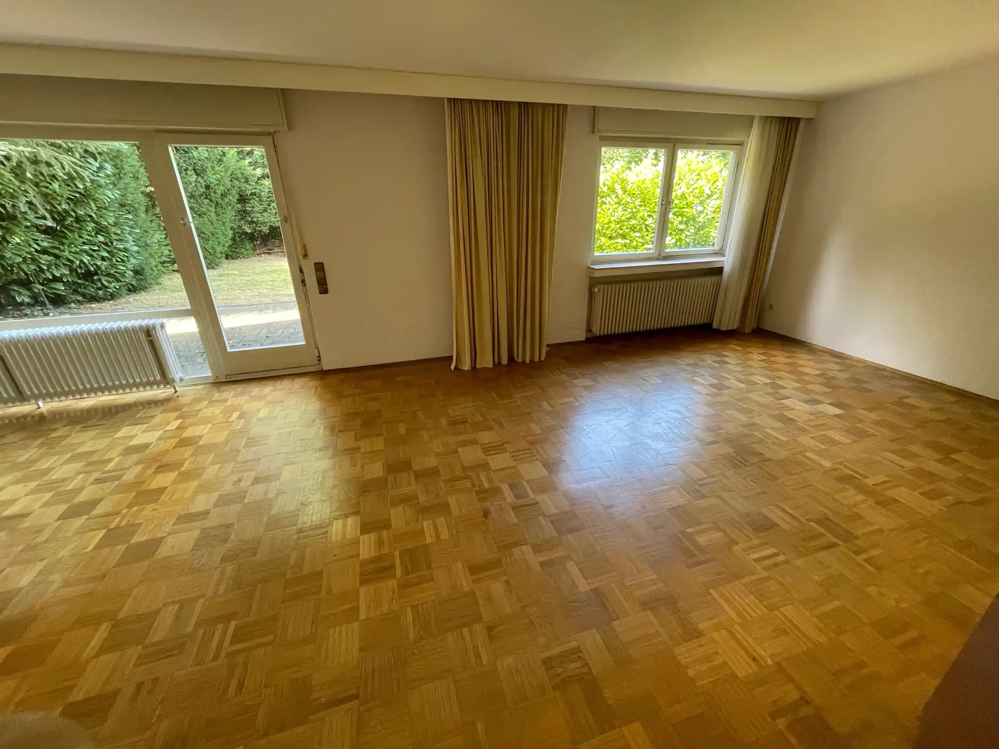 Wohnzimmer im Bungalow in Pulheim-Geyen