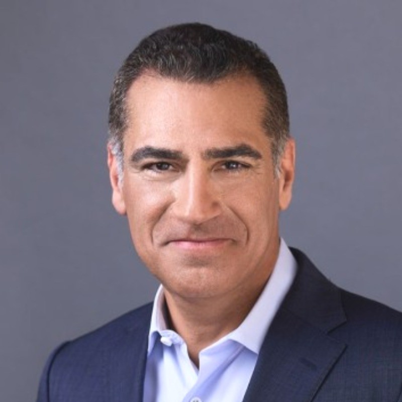 Headshot of David Ackert