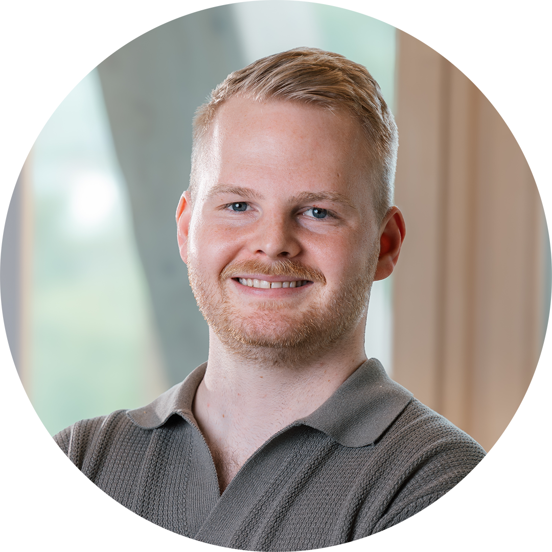 [headshot] image of a customer (for an interior design firm)