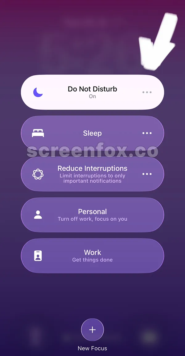 Focus modes menu showing Personal and Work options, with Do Not Disturb highlighted and settings button visible to turn off or customize