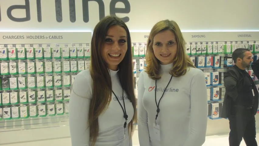Hostessen auf der IFA Berlin – mehrsprachiges Messepersonal von eventas für Tech-Events