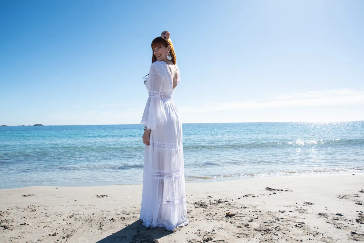 Lisa Smaragd – shot on the beach