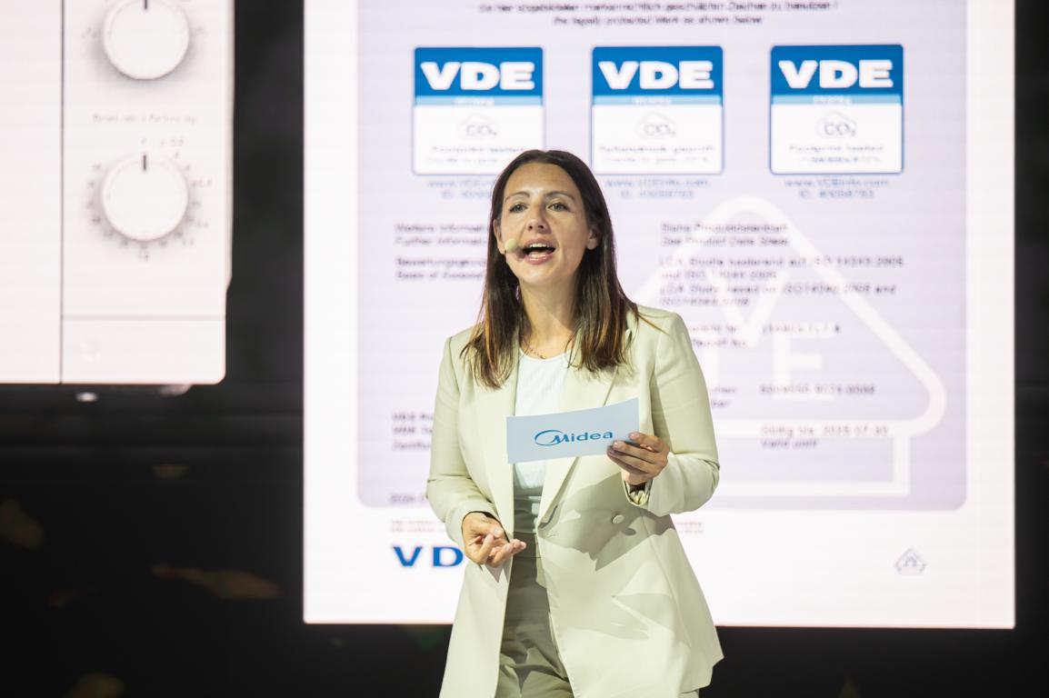 eventas Moderatorin Dorothee Marecki
