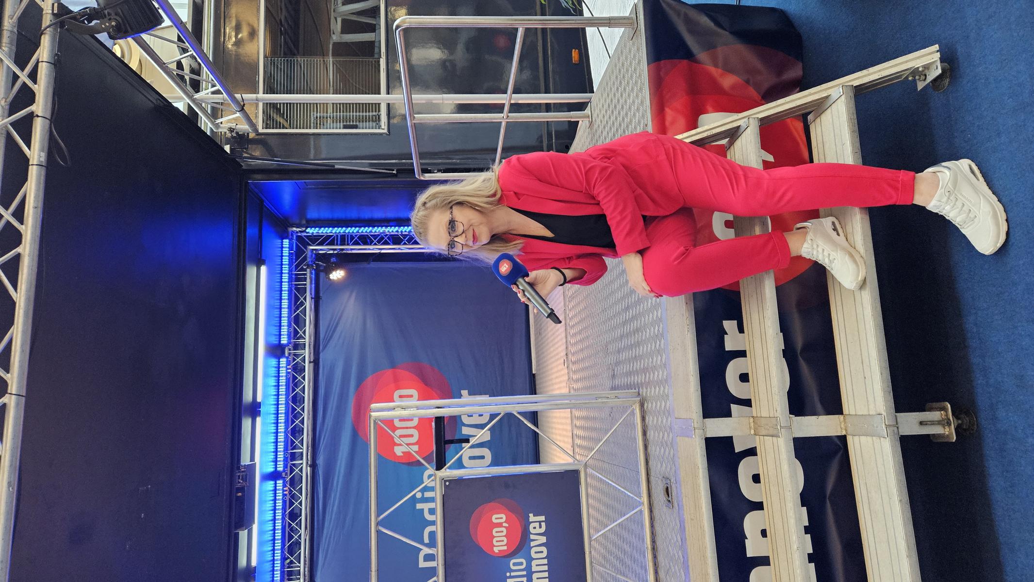 eventas host Sabine Ehlers