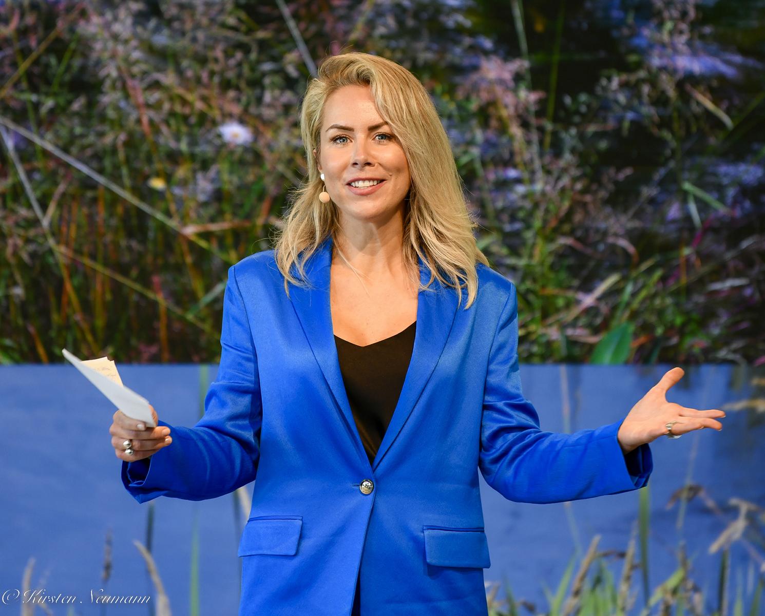 Dr. Ines Marbach – Moderator/in
