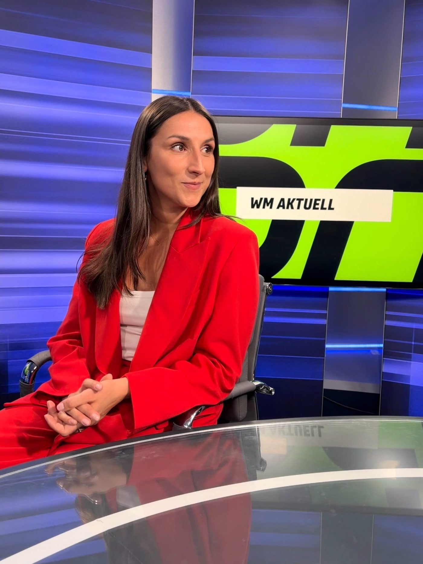 eventas Moderatorin Madeleine Etti