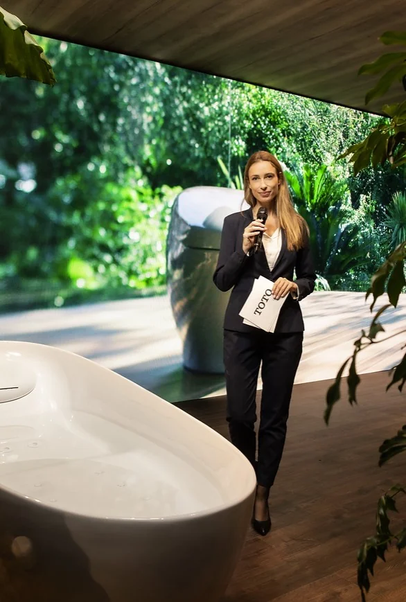 Nadja Cleven – host and communication coach from Düsseldorf