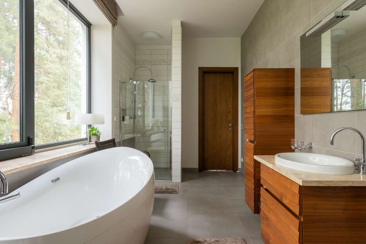 Creative Large Bathroom Designs Inspirations