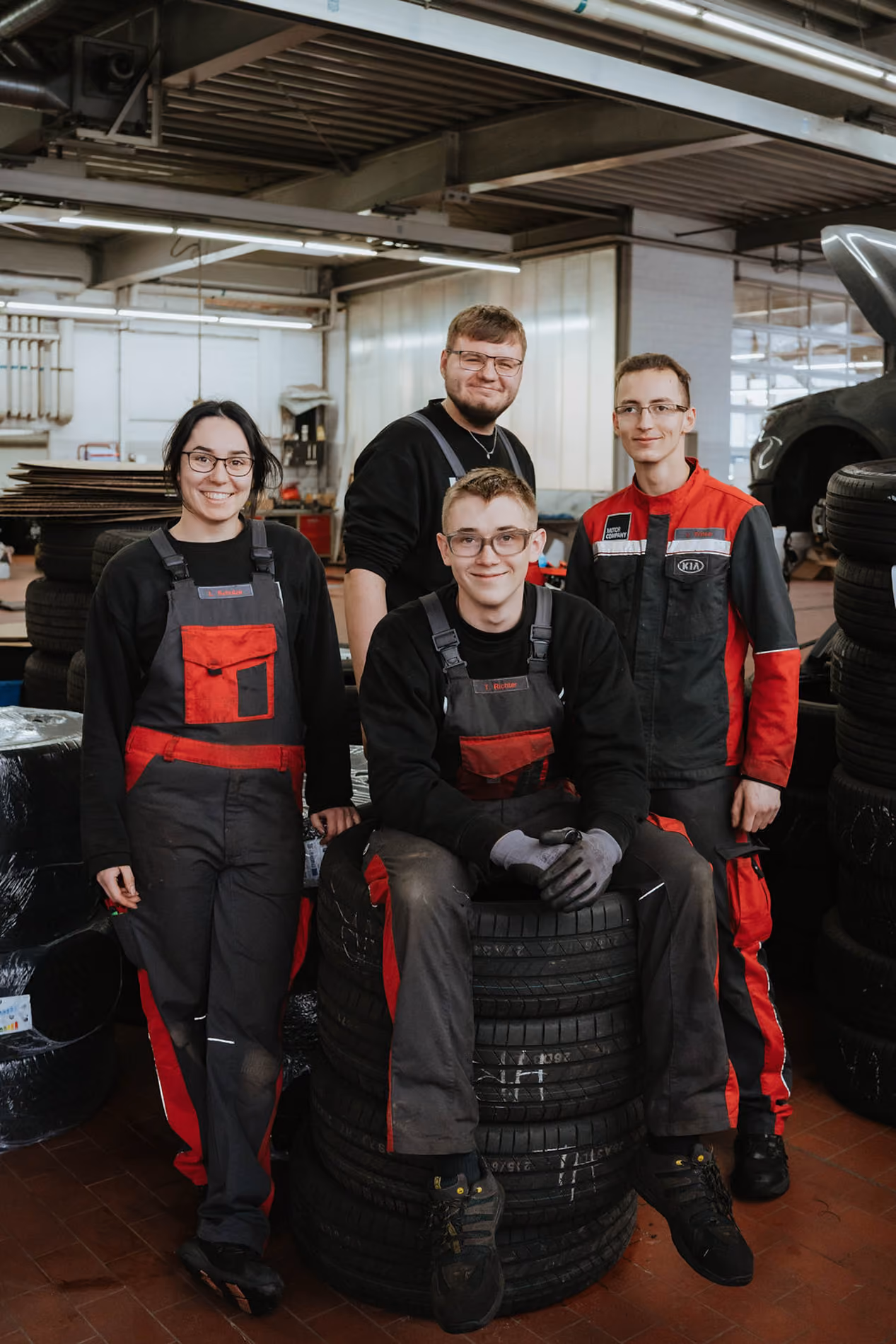 Werkstatt-Team bei einer professionellen Social-Media-Produktion
