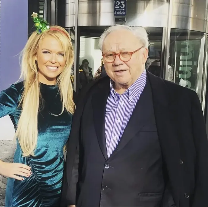 Merry Christmas mit Dr. Hubert Burda