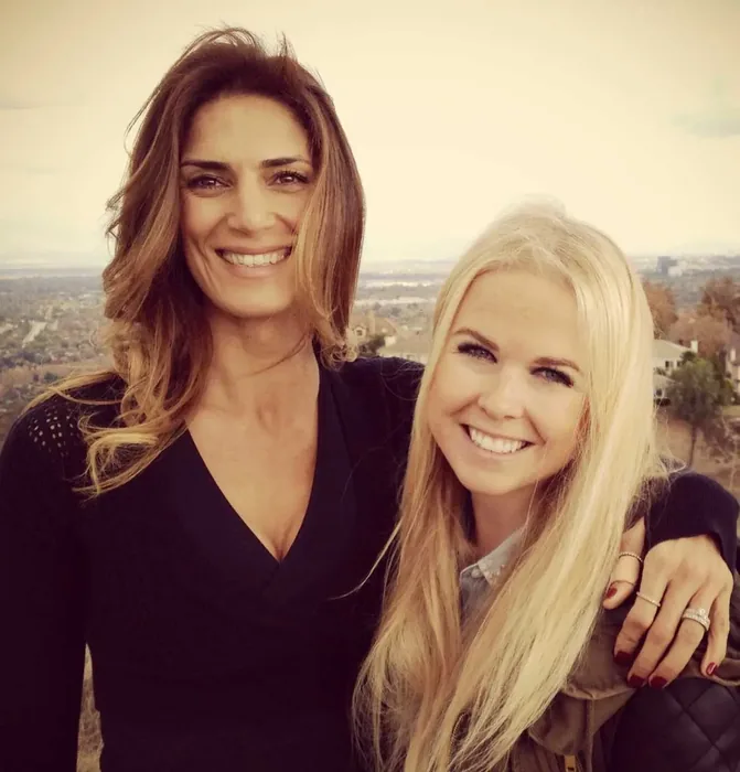 Promi-Fitnessqueen Natascha Fett geht Hollywoodstars an den Speck!