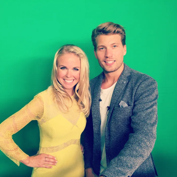 Society-Expterin an der Seite von Moderator der Sendung Raúl Richter