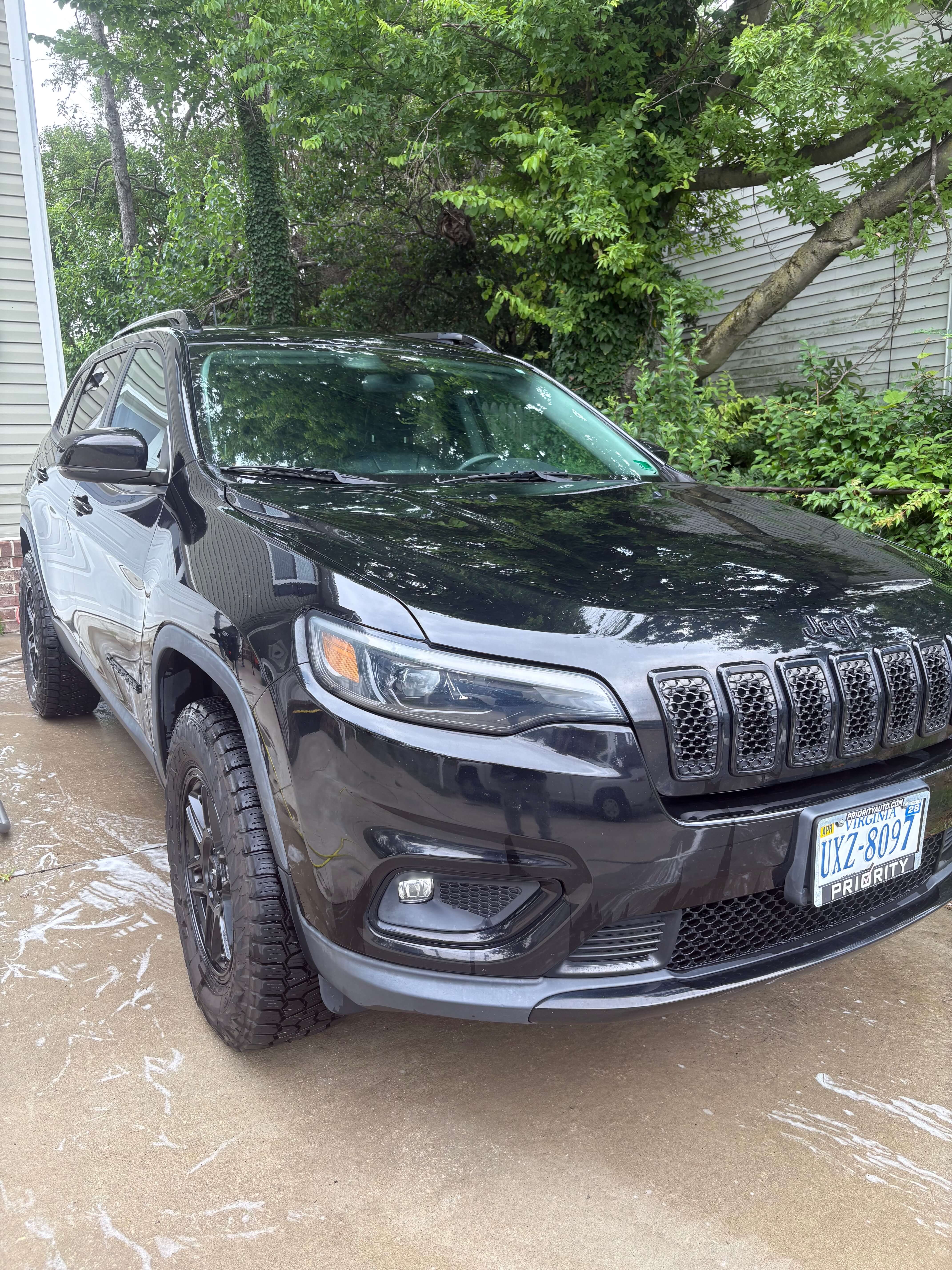 Jeep auto detailing after photo — Car Detail Near Me 757
