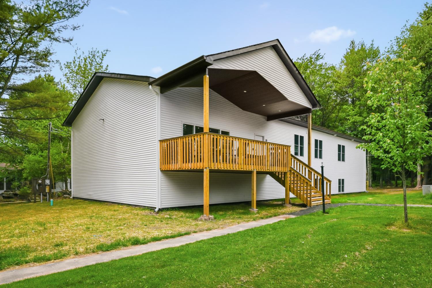 58 Rubin Road Unit 22 — HomeTourVision HTV1009