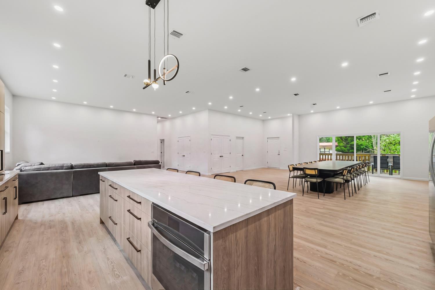 58 Rubin Road Unit 22 — HomeTourVision HTV1032