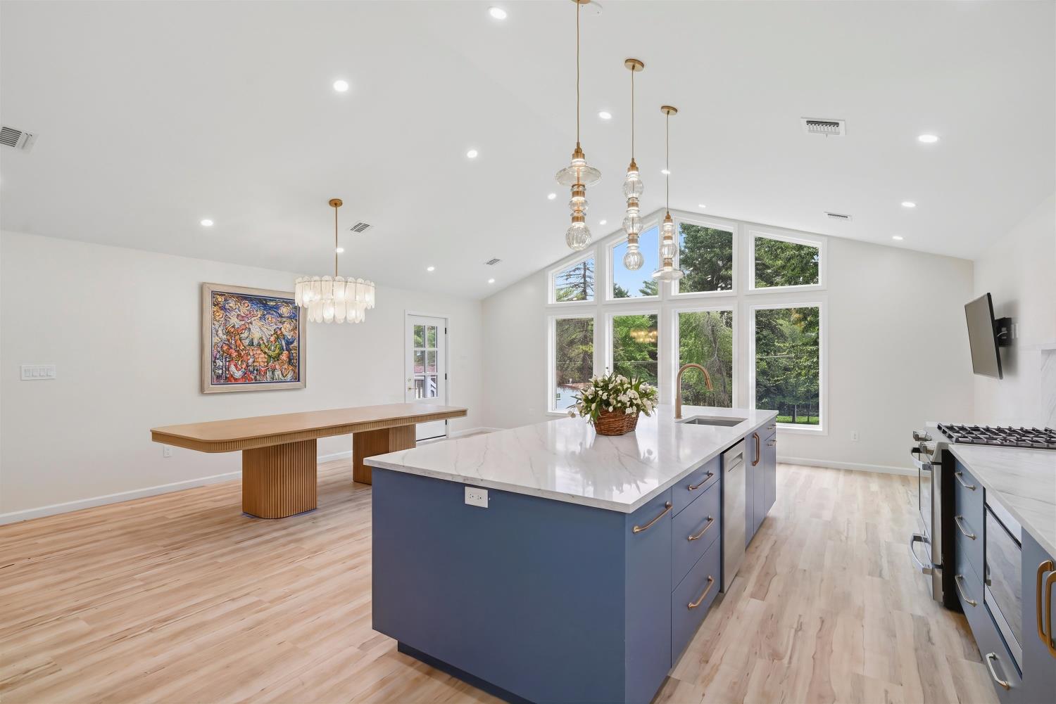 58 Rubin Road Unit 55 — HomeTourVision 03-HTV1022