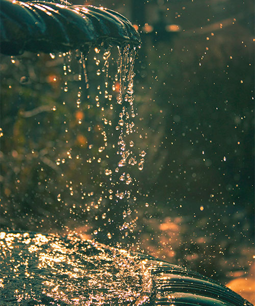 Decorative water fountain.