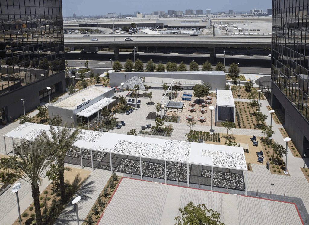 Espace extérieur chez Flyte à Los Angeles.