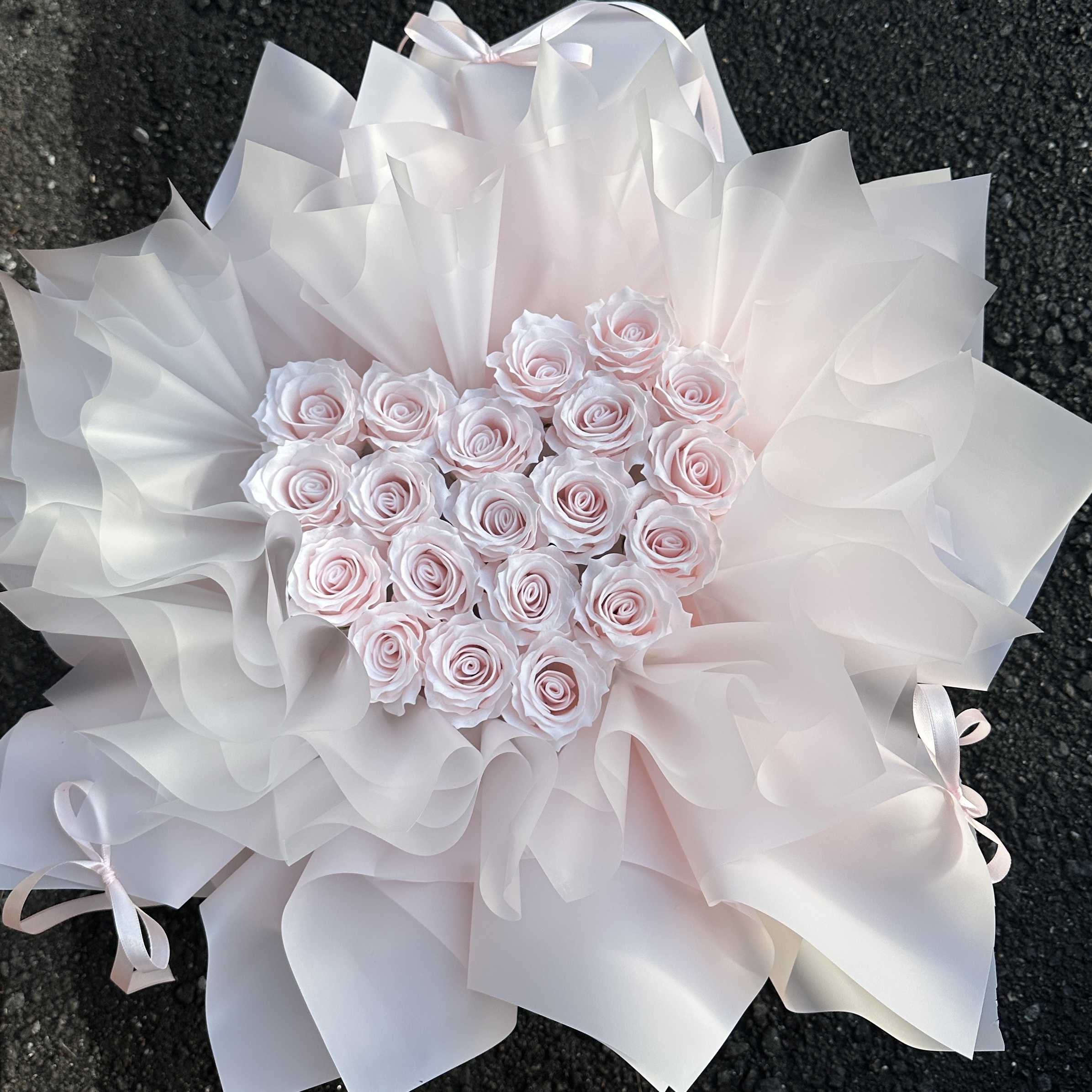 Bó Hoa Công Chúa Tone Hồng Pastel Nhẹ Nhàng – Kando Flower