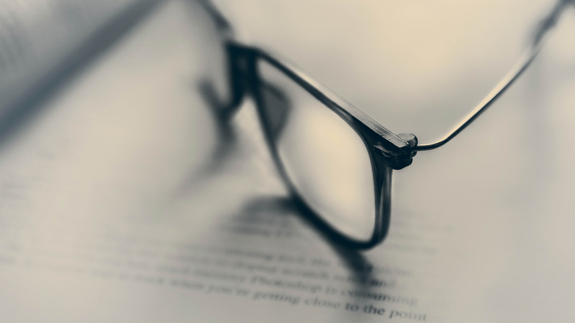 briller, endring av selskapsforma, aksjeselskap, tenke, hjernen