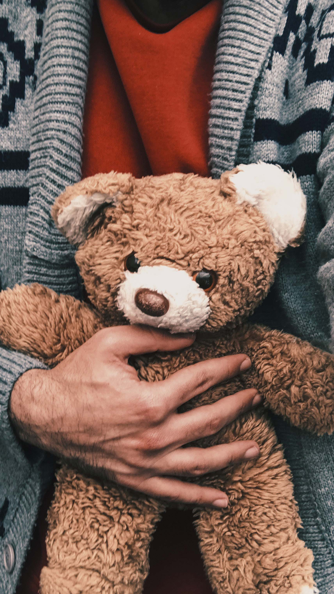 children, teddy bear, teddy bear, alone, child protection, assistance