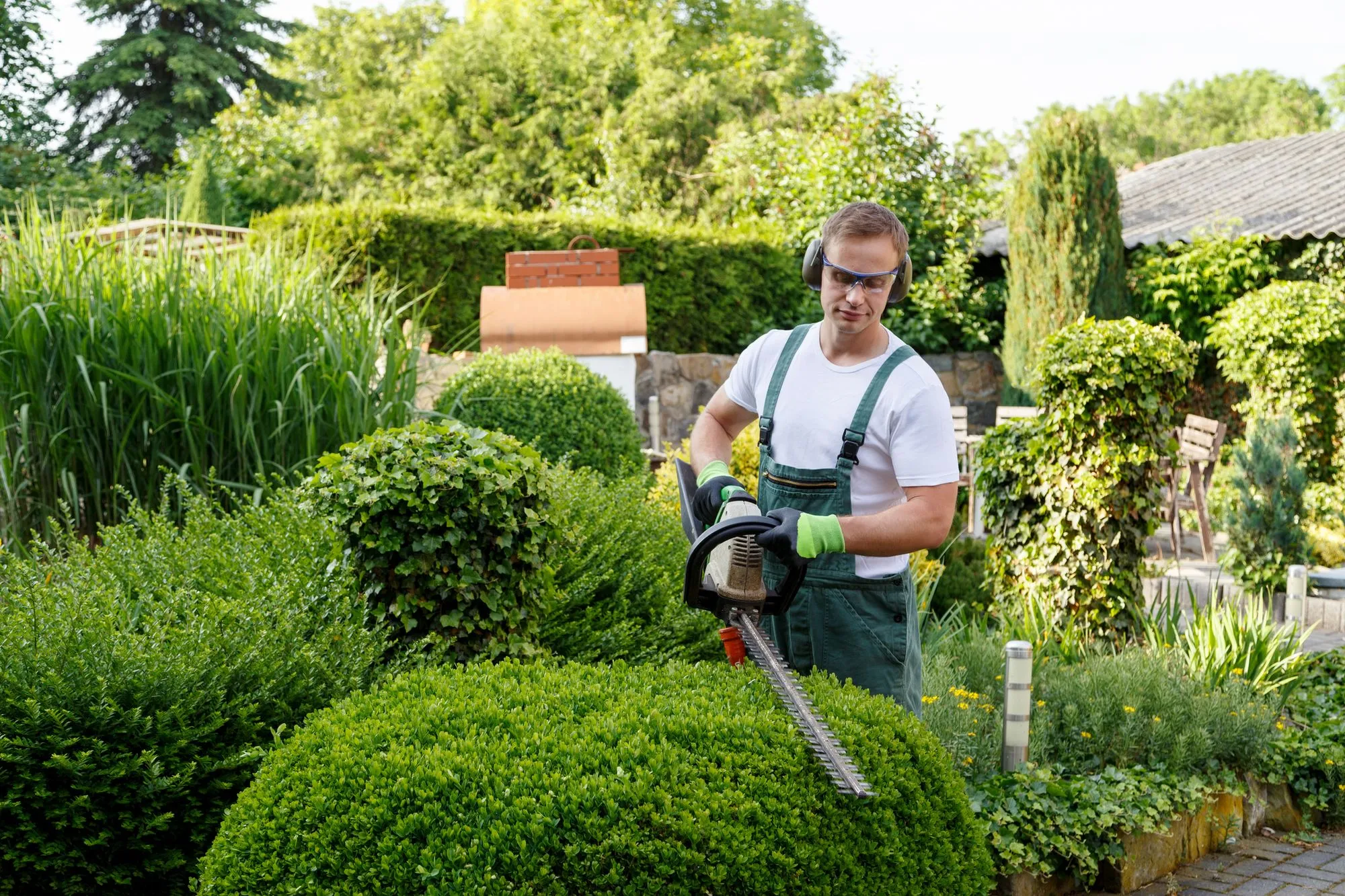 Gartenpflege