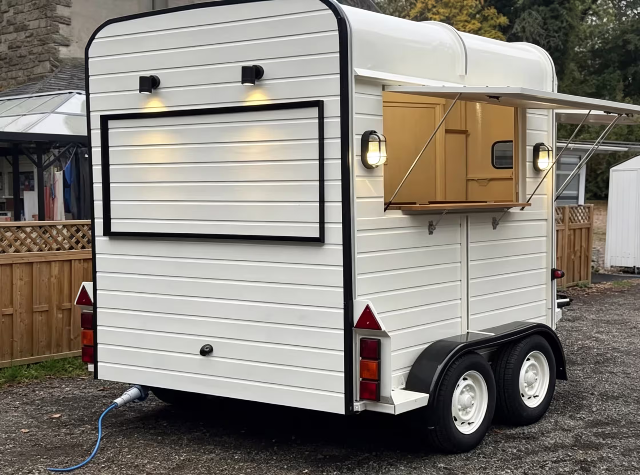 horse box trailer