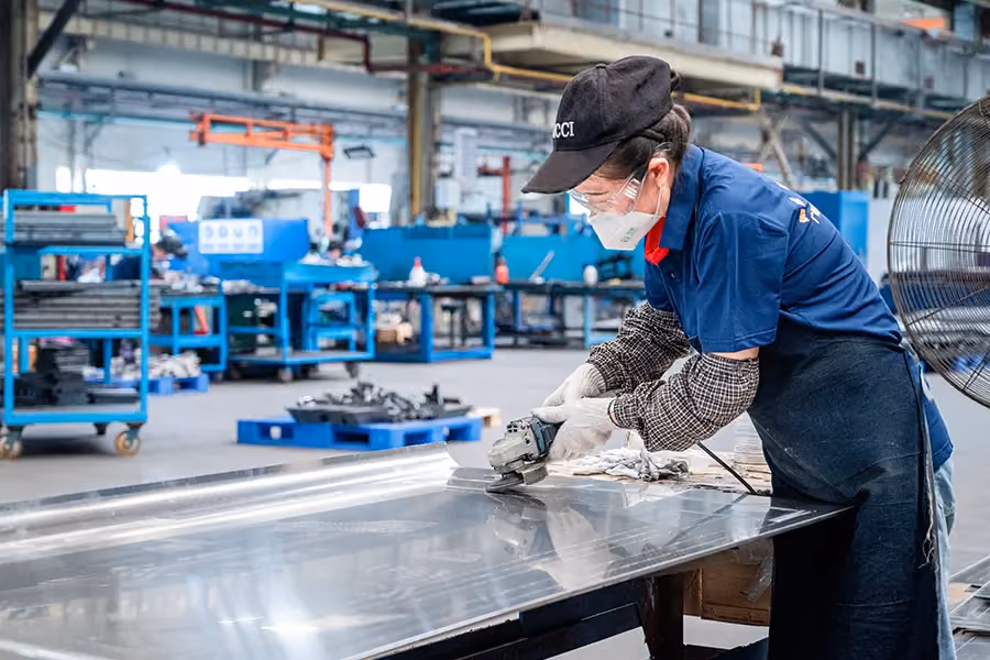 NewBeacon's food trailer manufacturing process: Comprehensive surface preparation to enhance paint adhesion and longevity.