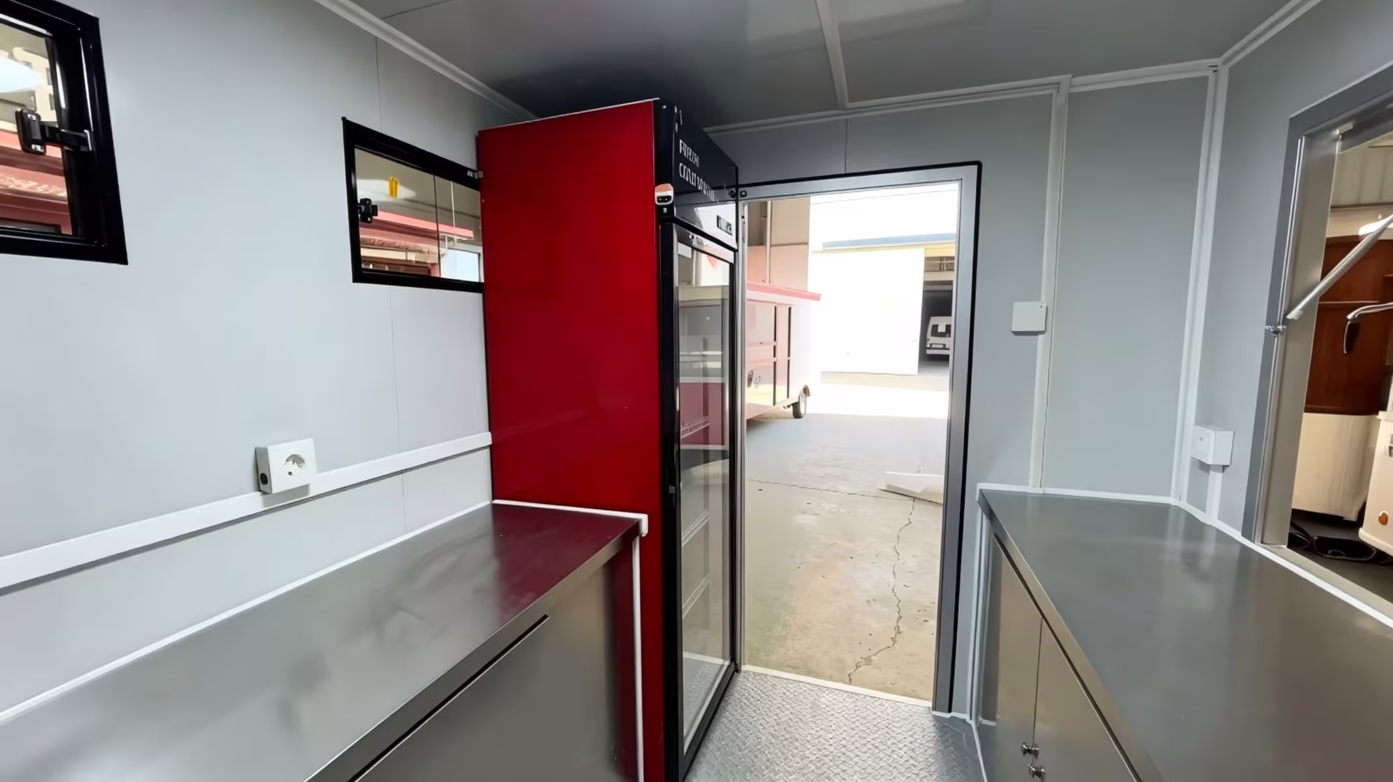 box food trailer internal layout