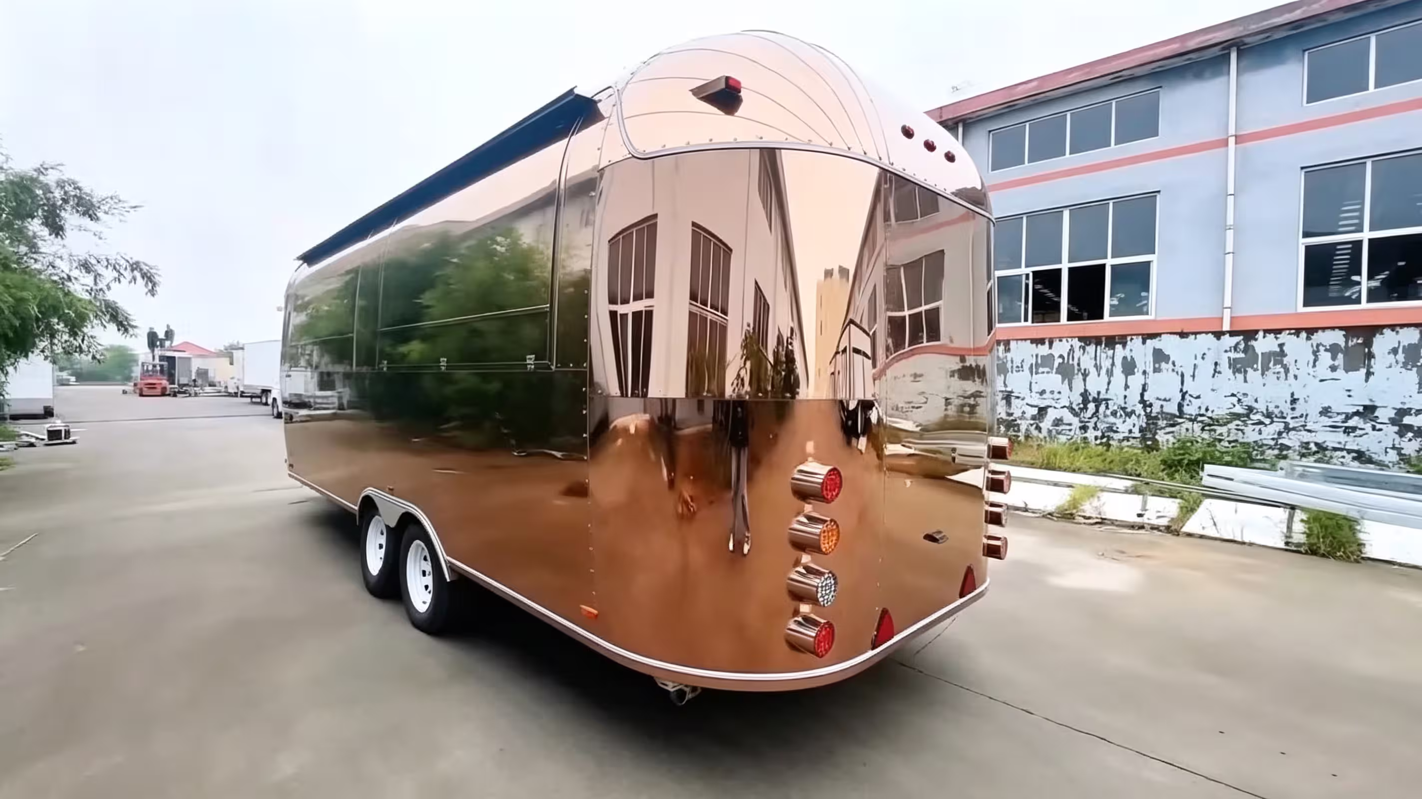 enclosed trailers for sale