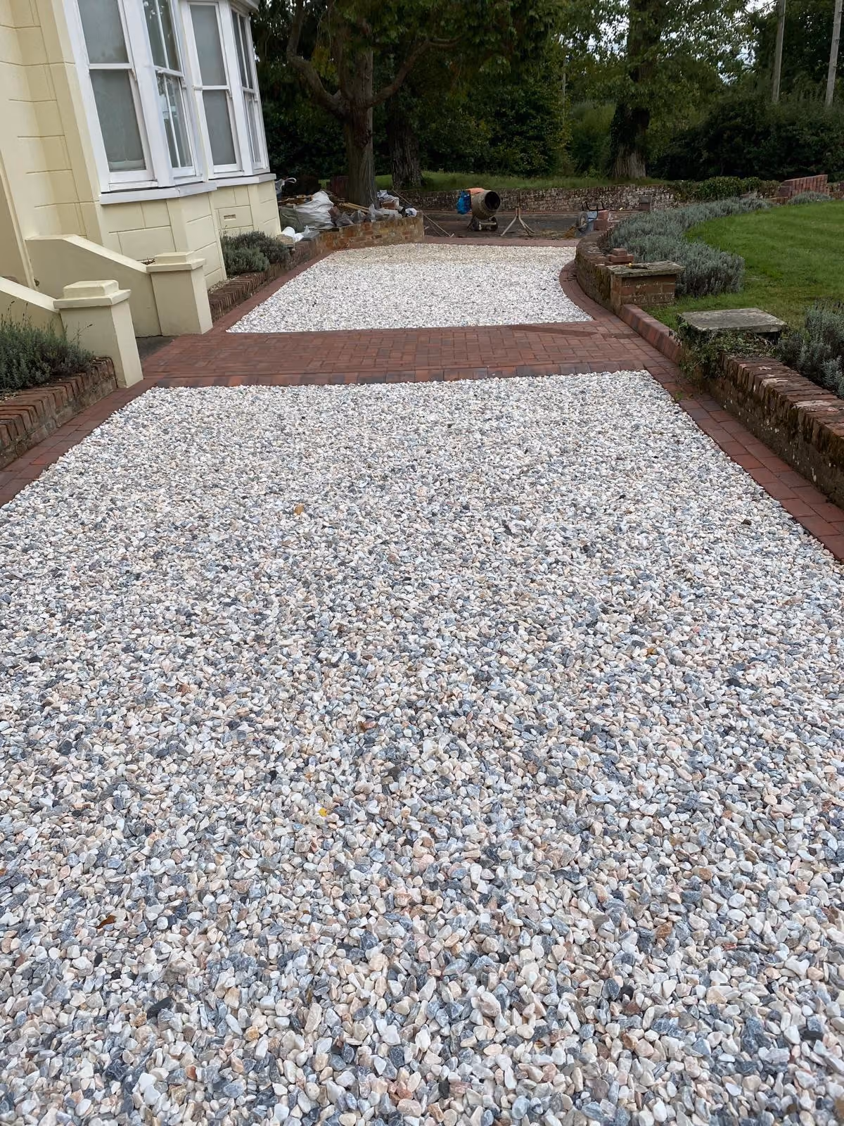 Customer project with decorative stones by J&J Aggregates