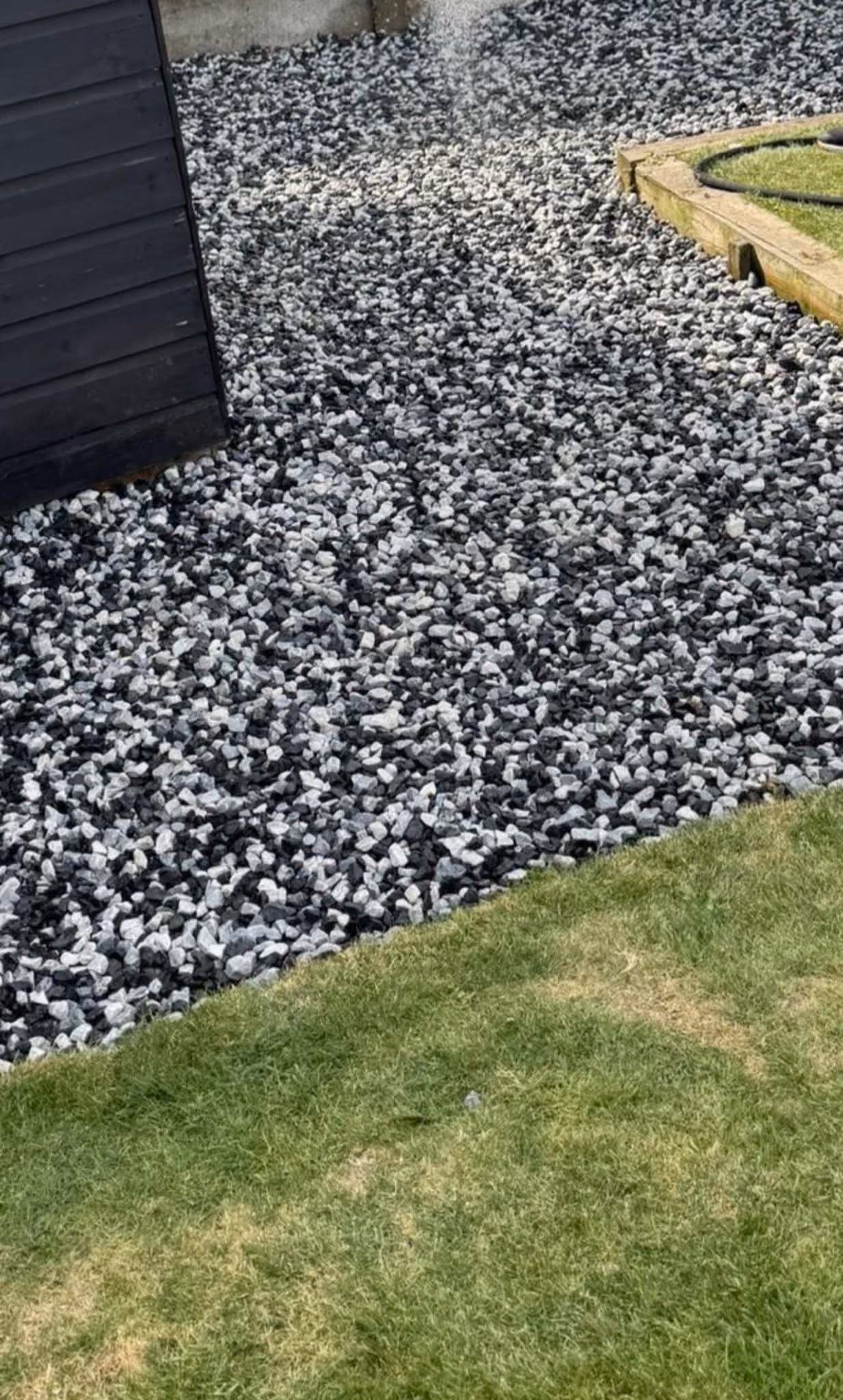 Customer project with decorative stones by J&J Aggregates