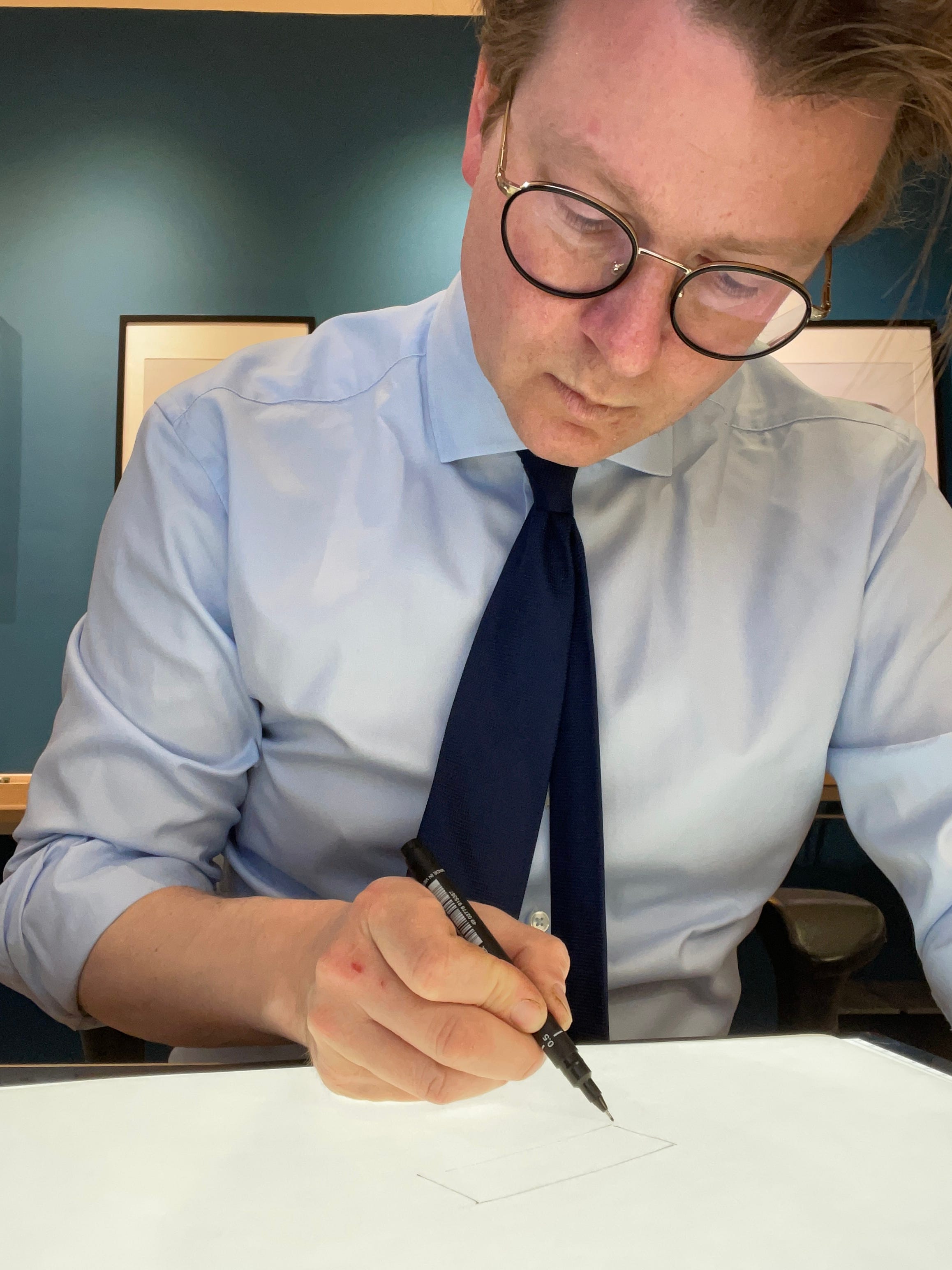 Why strategy consultants and design agencies keep failing the same clients