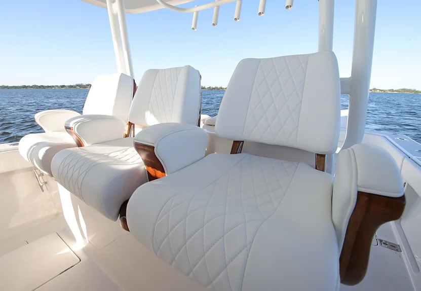 Image of the Bench Helm