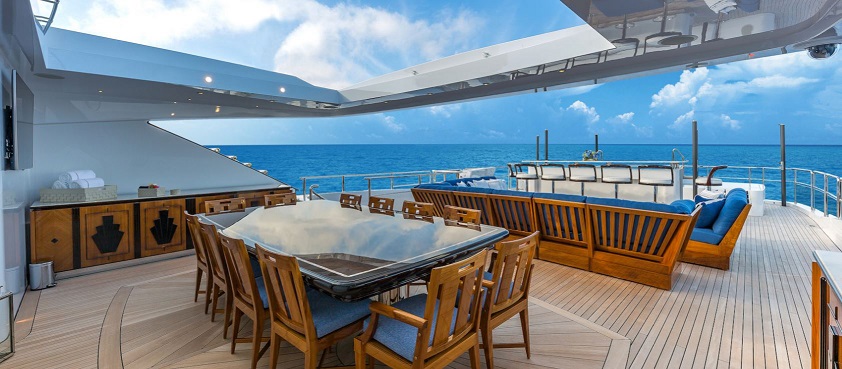 Image of the marine table set.