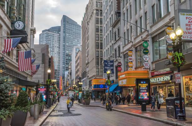 An image of Boston’s Downtown Crossing known as the financial and shopping district.