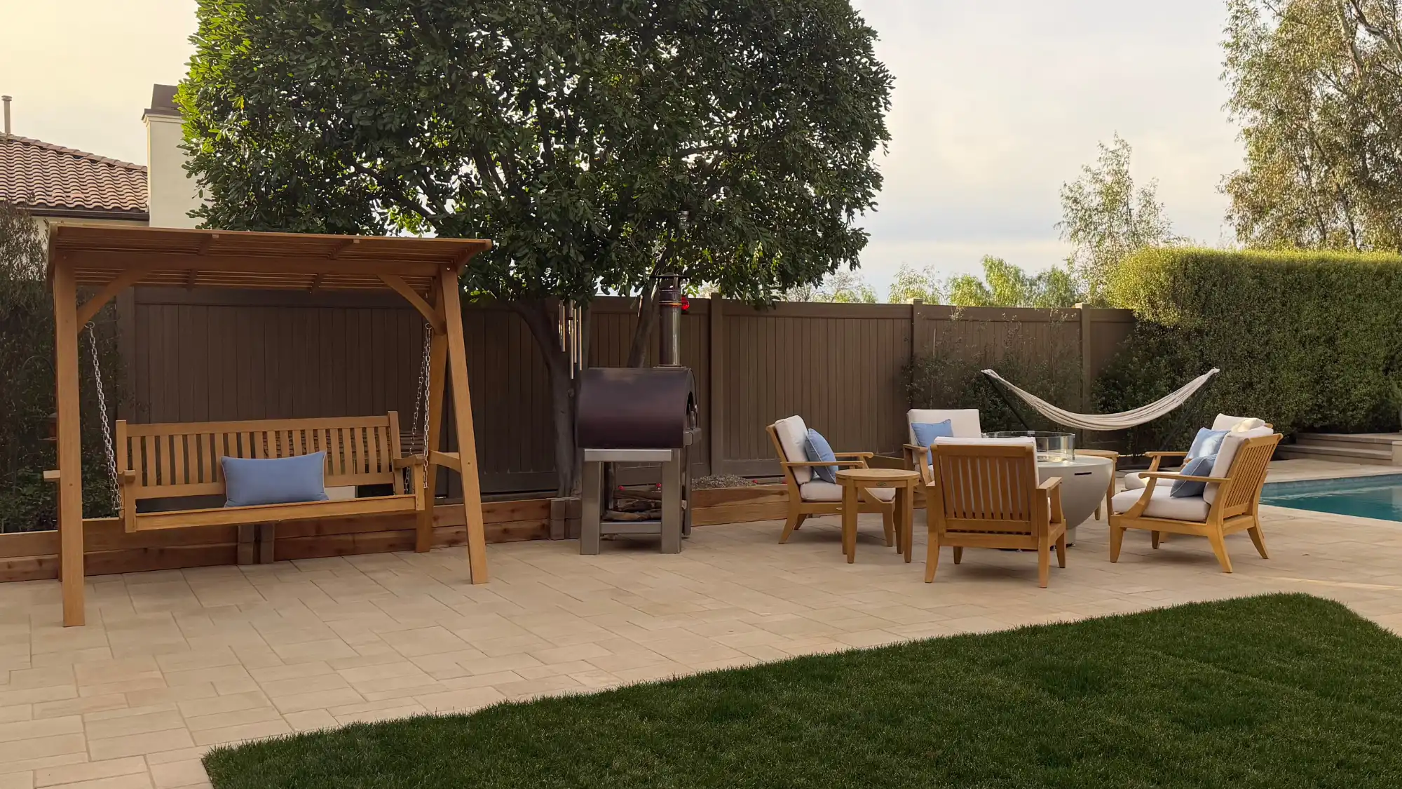 teak patio furniture