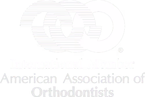 Logo of the American Association of Orthodontists with text stating International Member.