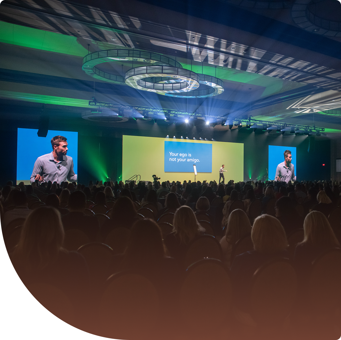 Alex Dorr, CEO and thought leader doing a keynote